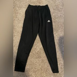 3 pairs of adidas sweatpants. 2 pairs of black sweatpants plus a pair of navy.